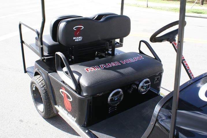 Vista lateral izquierda del tema del carrito de golf de Miami Heat 2 Kendall